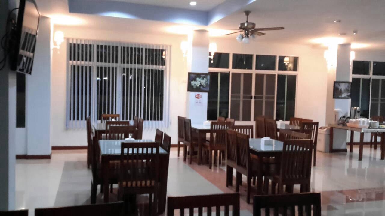 Baan Duangkamol Otel Phitsanulok Dış mekan fotoğraf